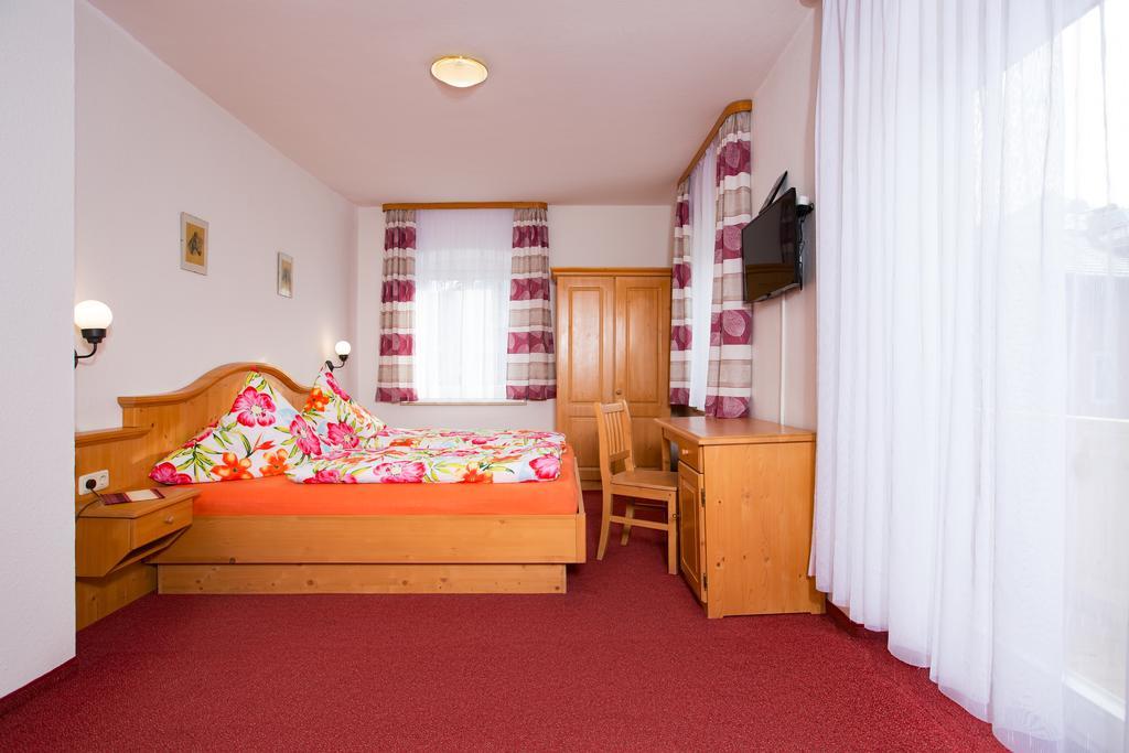 Gasthof Zum Lamm Hotel Garmisch-Partenkirchen Værelse billede