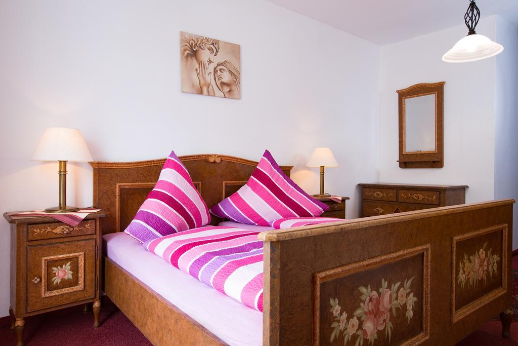 Gasthof Zum Lamm Hotel Garmisch-Partenkirchen Værelse billede